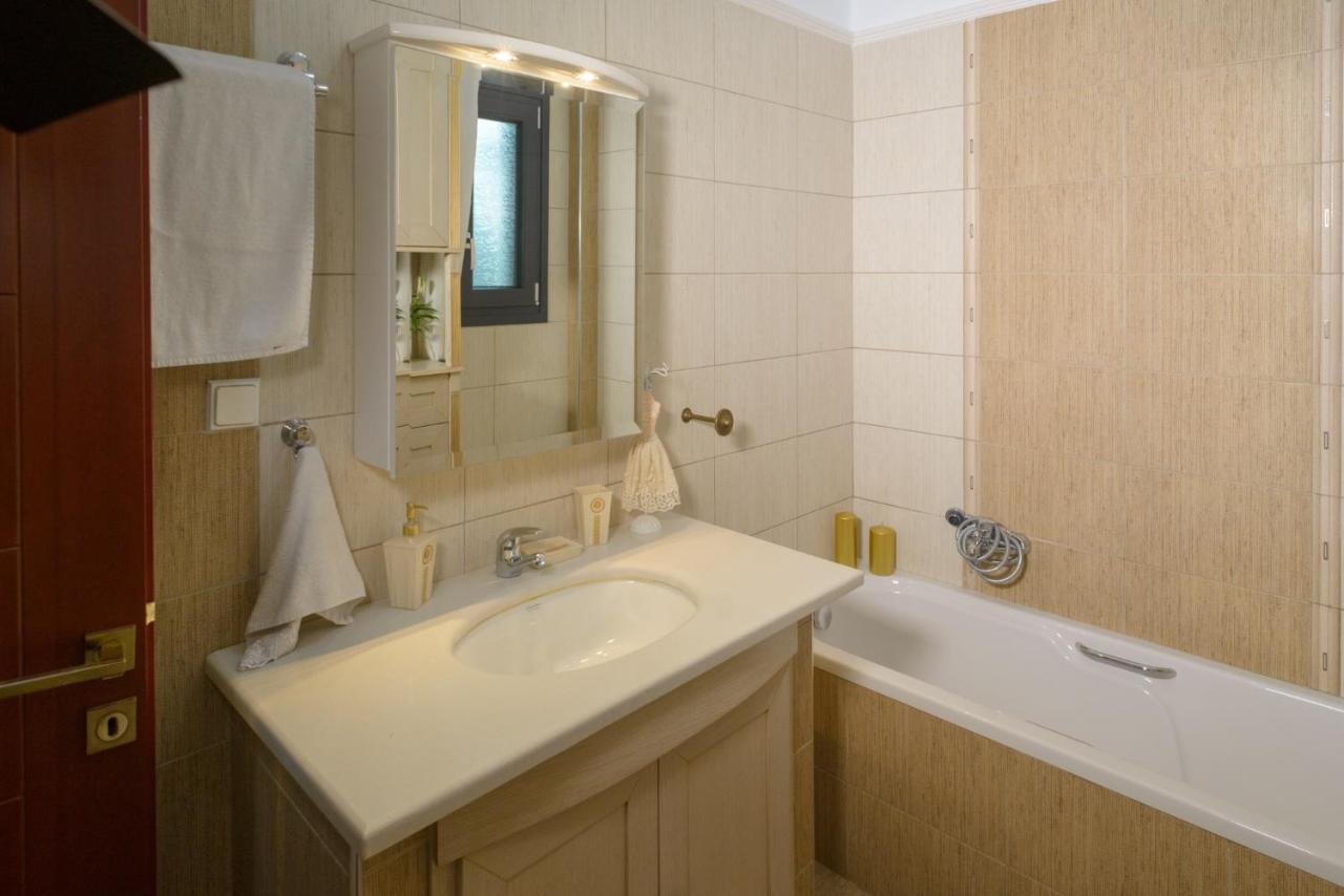 Luxury Dafnis House Apartman Véria Kültér fotó